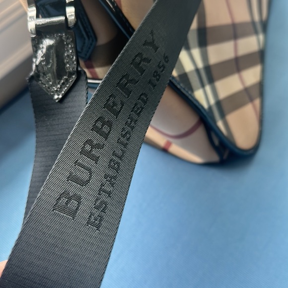 Like new!! Beautiful Burberry Diaper (or work) bag. Easy to clean material. - Picture 5 of 5